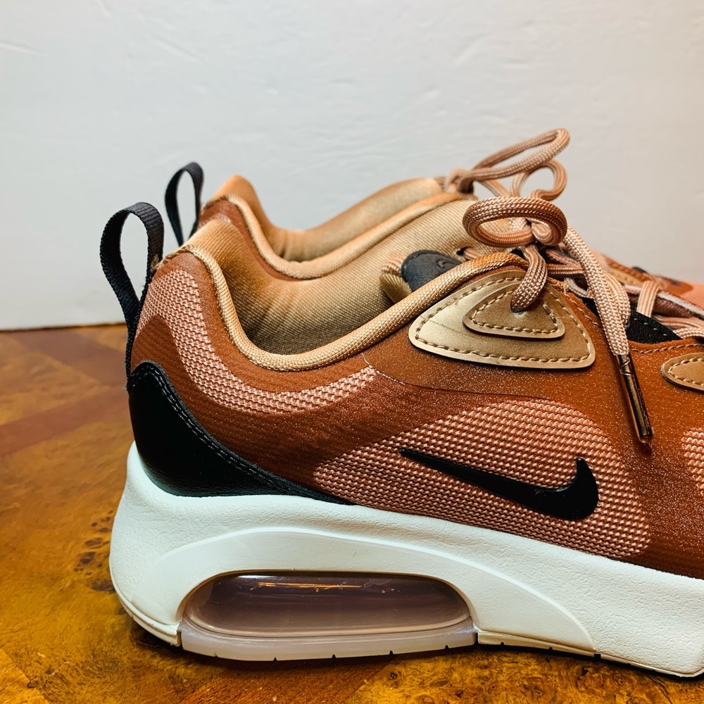 W Air Max 200 - Picture 2 of 10